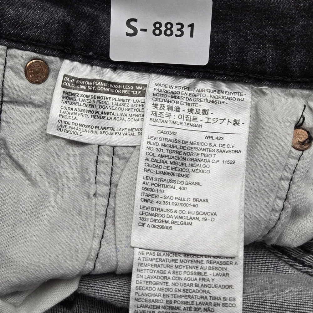Levi's 501 Men Shorts W40 L9 Black Denim Original Fit Straight‎ Leg Button